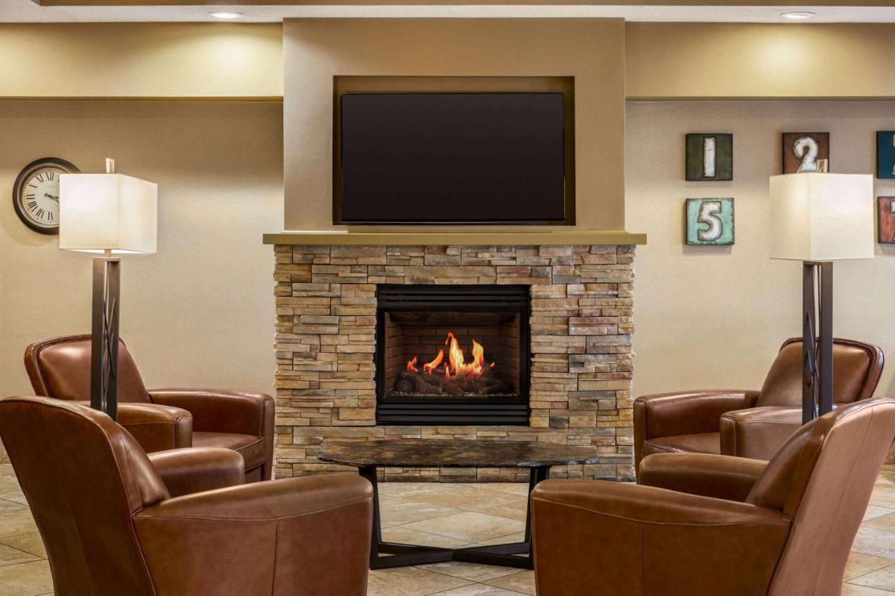 Americinn By Wyndham Madison West Екстер'єр фото