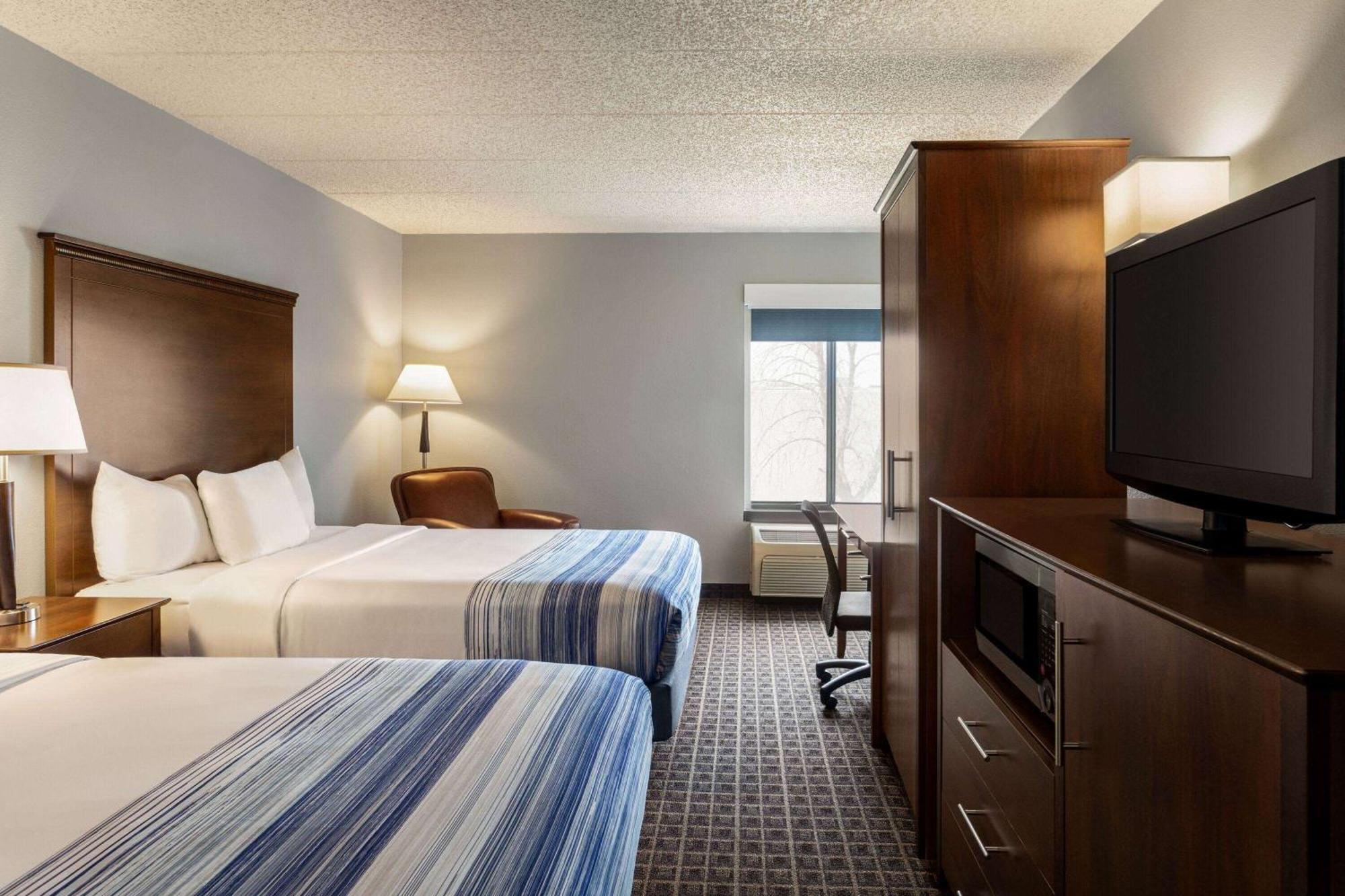Americinn By Wyndham Madison West Екстер'єр фото