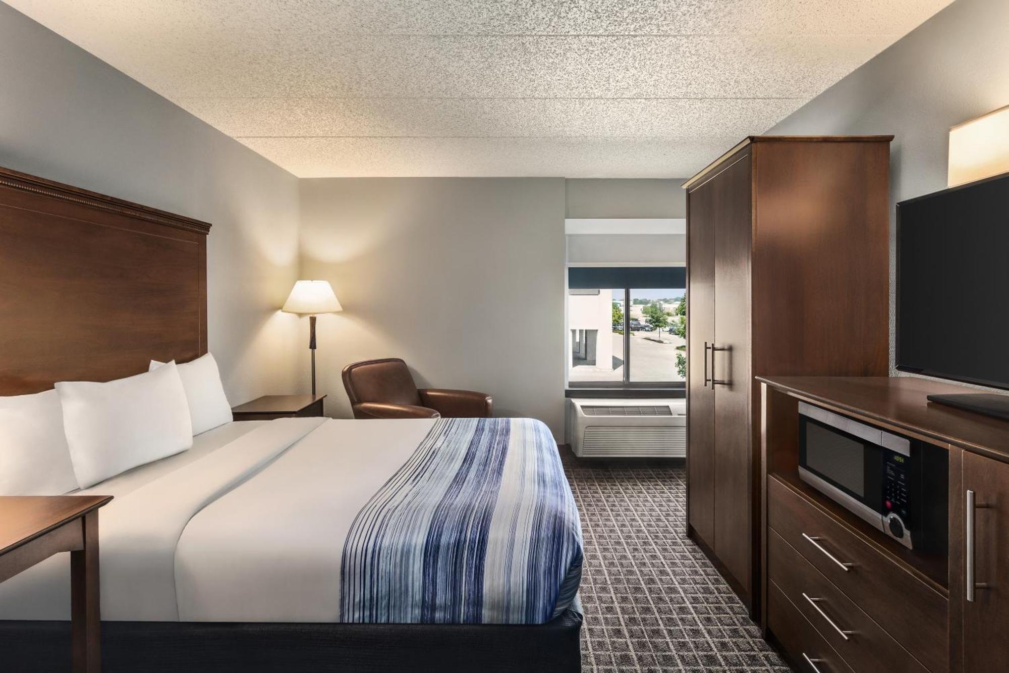 Americinn By Wyndham Madison West Екстер'єр фото