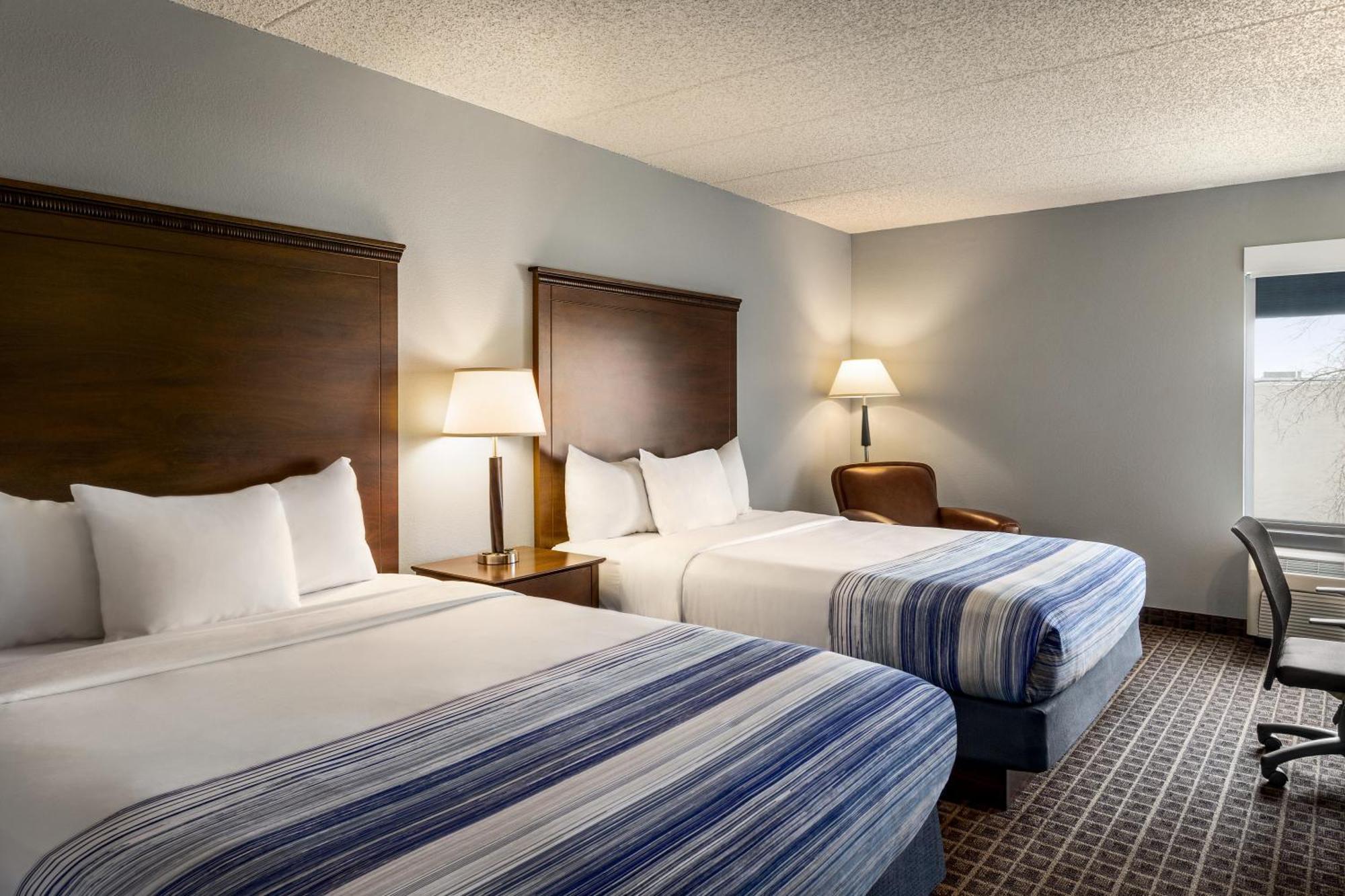 Americinn By Wyndham Madison West Екстер'єр фото